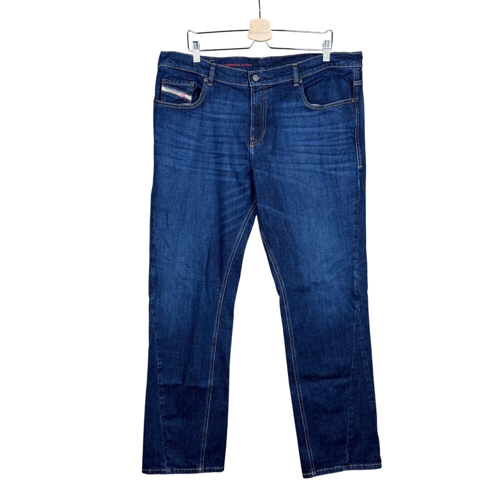 Diesel 2021 5-pocket Slim Bootcut Jeans Dark Wash Size 40 X 32